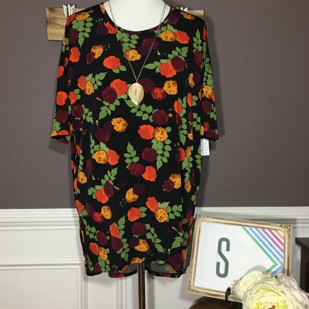 LuLaRoe Irma (M)